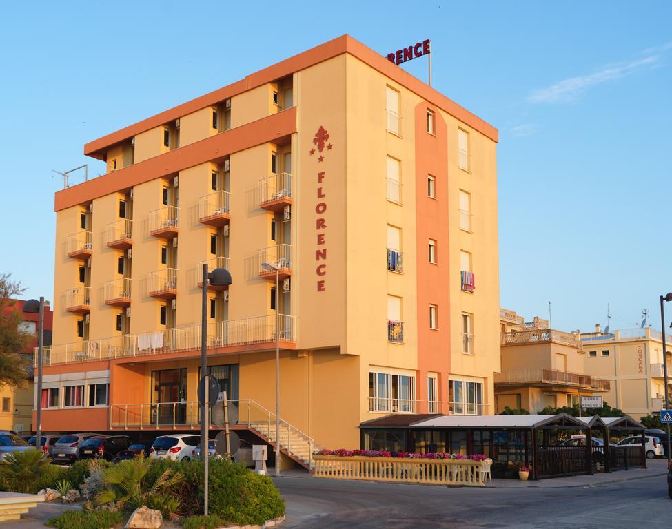 Hotel Florence Marotta Exterior photo